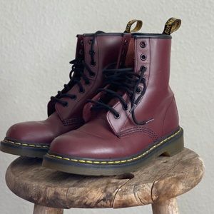 DOC MARTENS
